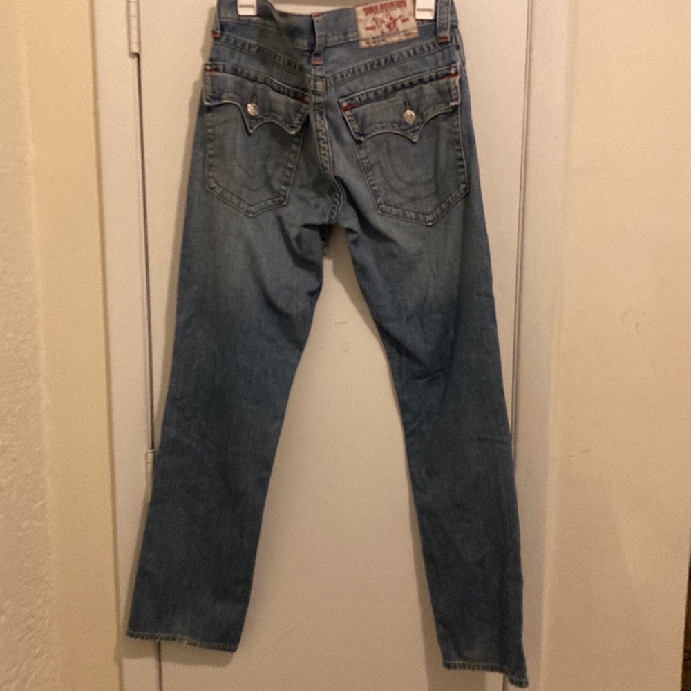 True religion mens jeans Size 33, slim legs,inseam approx 31 1/2